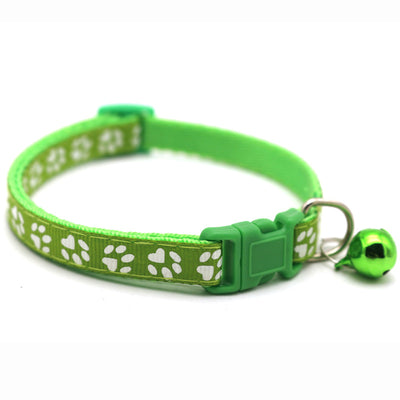 Buntes Haustierhalsband mit Glöckchen & Pfotenmuster
